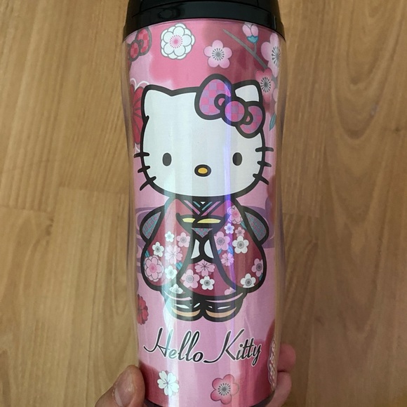 Hello Kitty tumbler - Picture 2 of 5